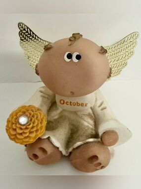 Vintage 2001 Russ Berrie "Angel Cheeks" Figurine
